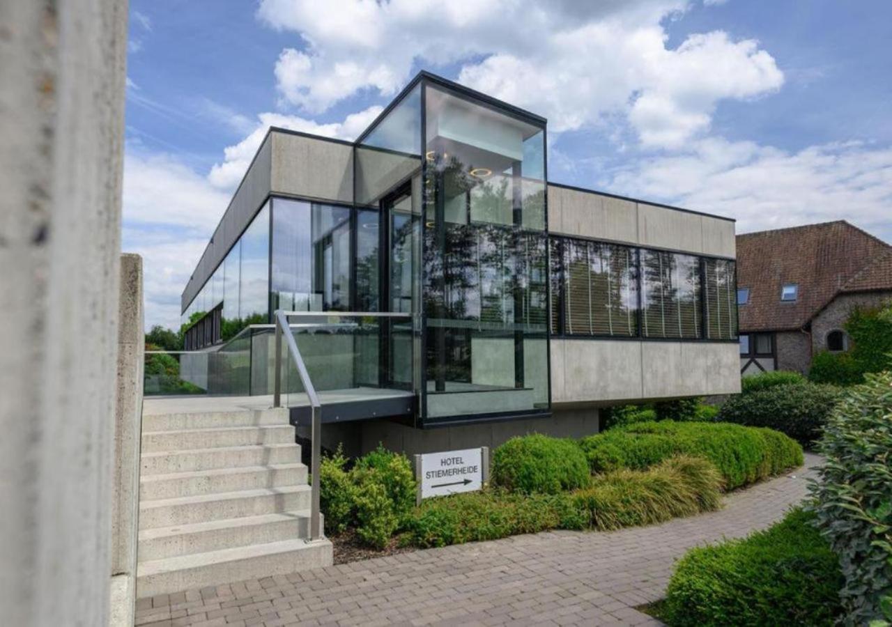 Stiemerheide - The Urban Hotel & Golf Retreat Genk Exteriör bild